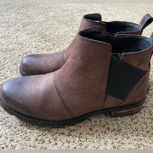 Sorel Chelsea Boots